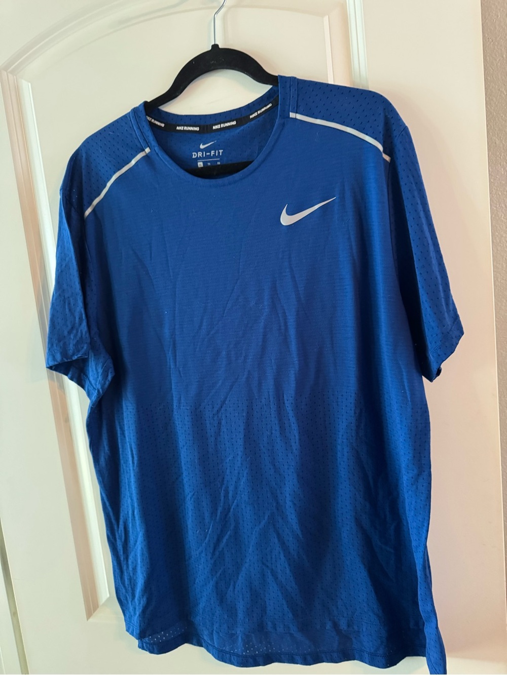 Nike Men's Royal Blue Dri-FIT Short Sleeve Tee with White Swoosh
